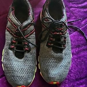 Fila athletic sneaket